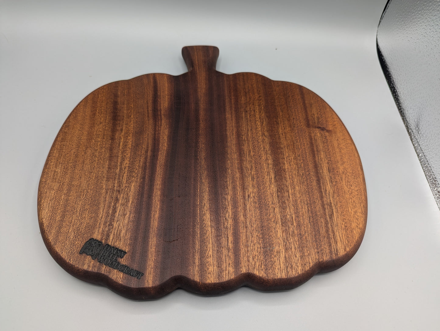 (Exotic) Ribbon Sapele Jack-o'-lantern Charcuterie Board